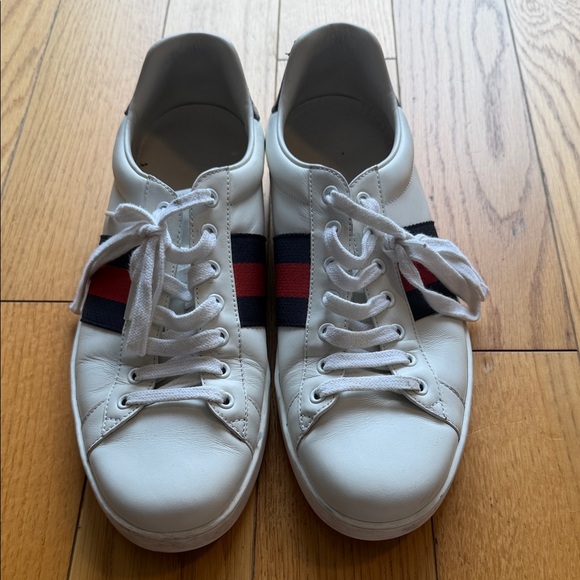 Gucci White Ace Sneakers with Red and Navy Accents - Picture 1 of 5